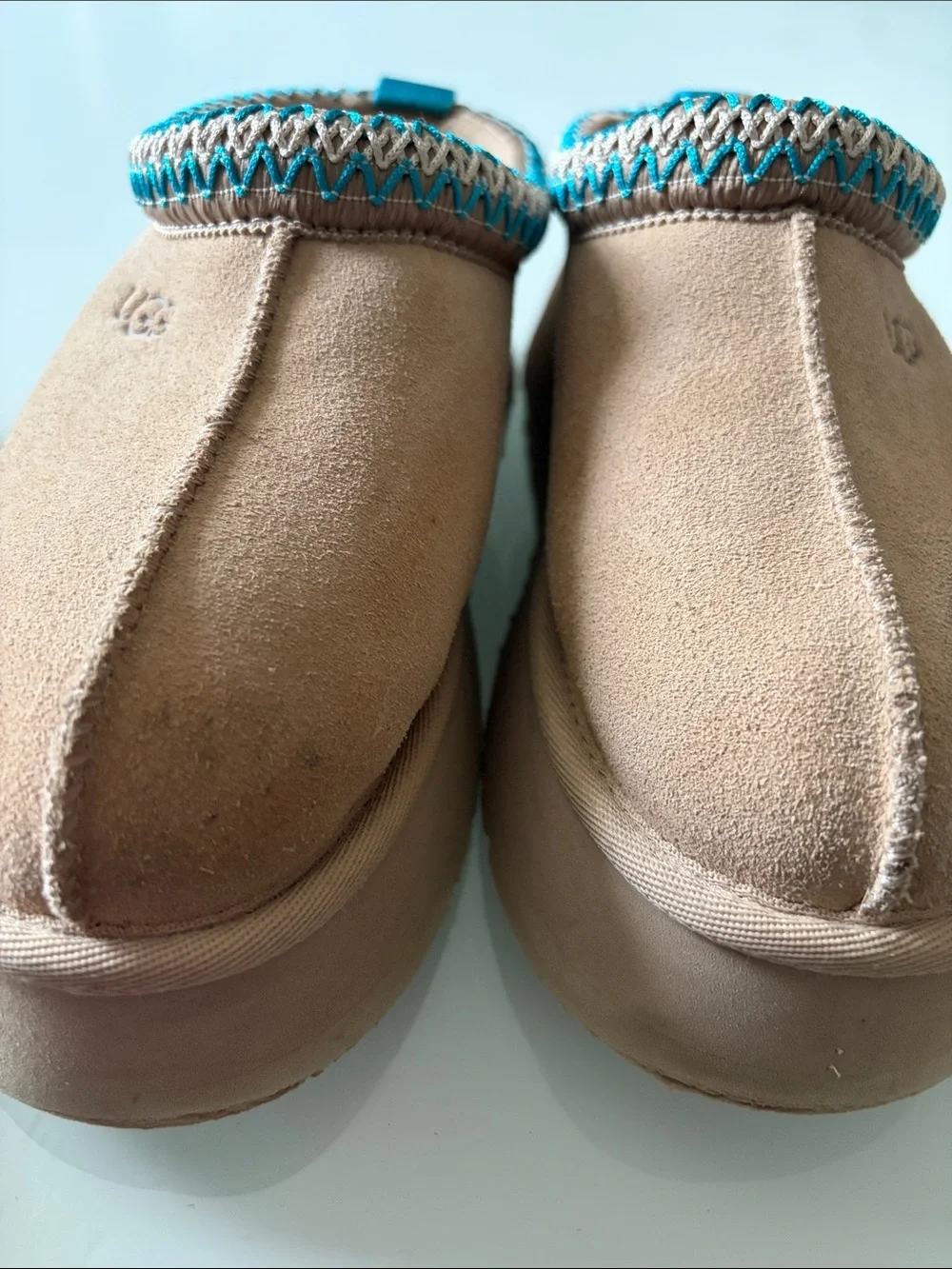 UGG Tan Mule with Turquoise and Cream Stitching Sz 5
